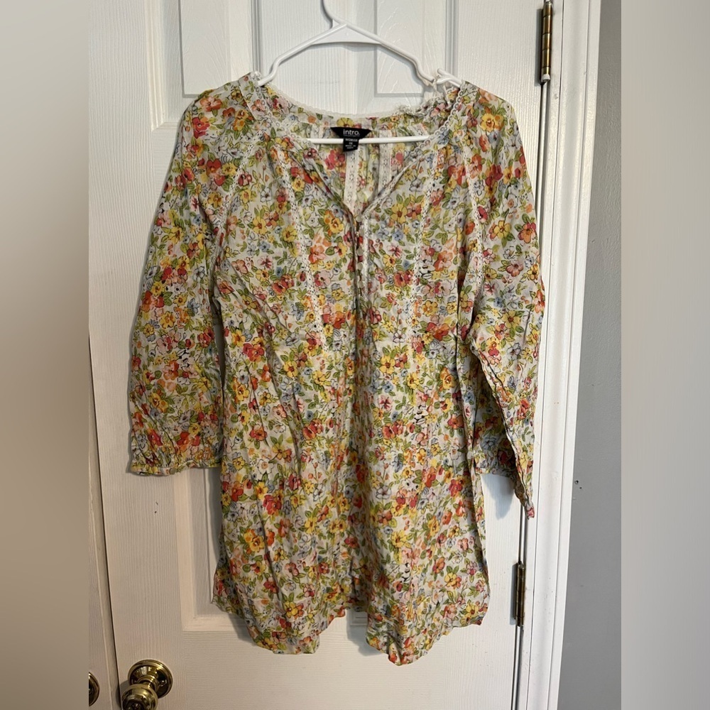 Intro Womans Button Front Blouse Sz 1X Floral 3/4 Sleeve